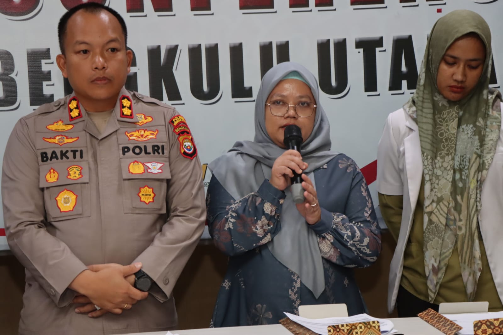 Polres Bengkulu Utara Gelar Press Release: Siswa MIN 02 Meninggal Bukan Karena Keracunan MBG