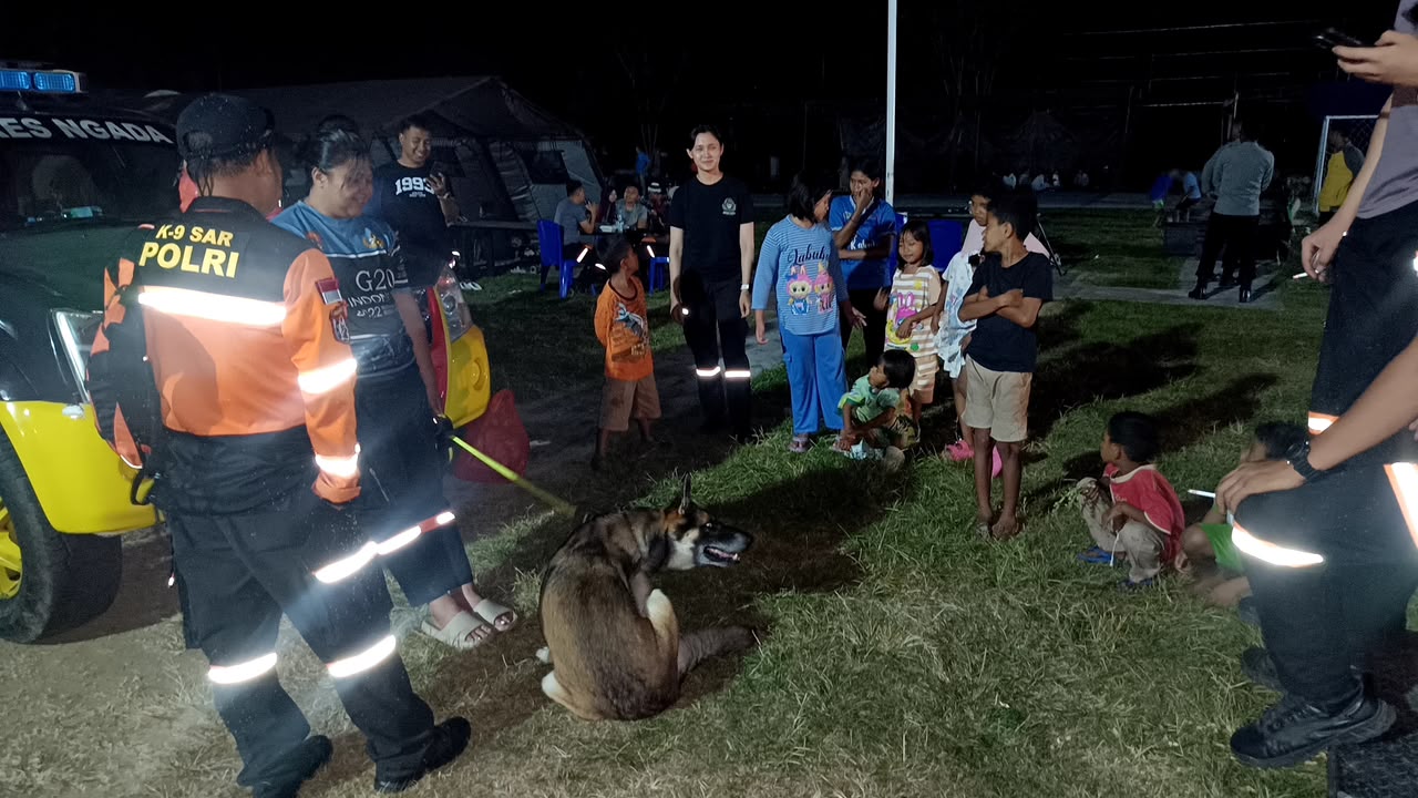 K-9 SAR Polri Perkuat Operasi Kemanusiaan Pascagempa NTT