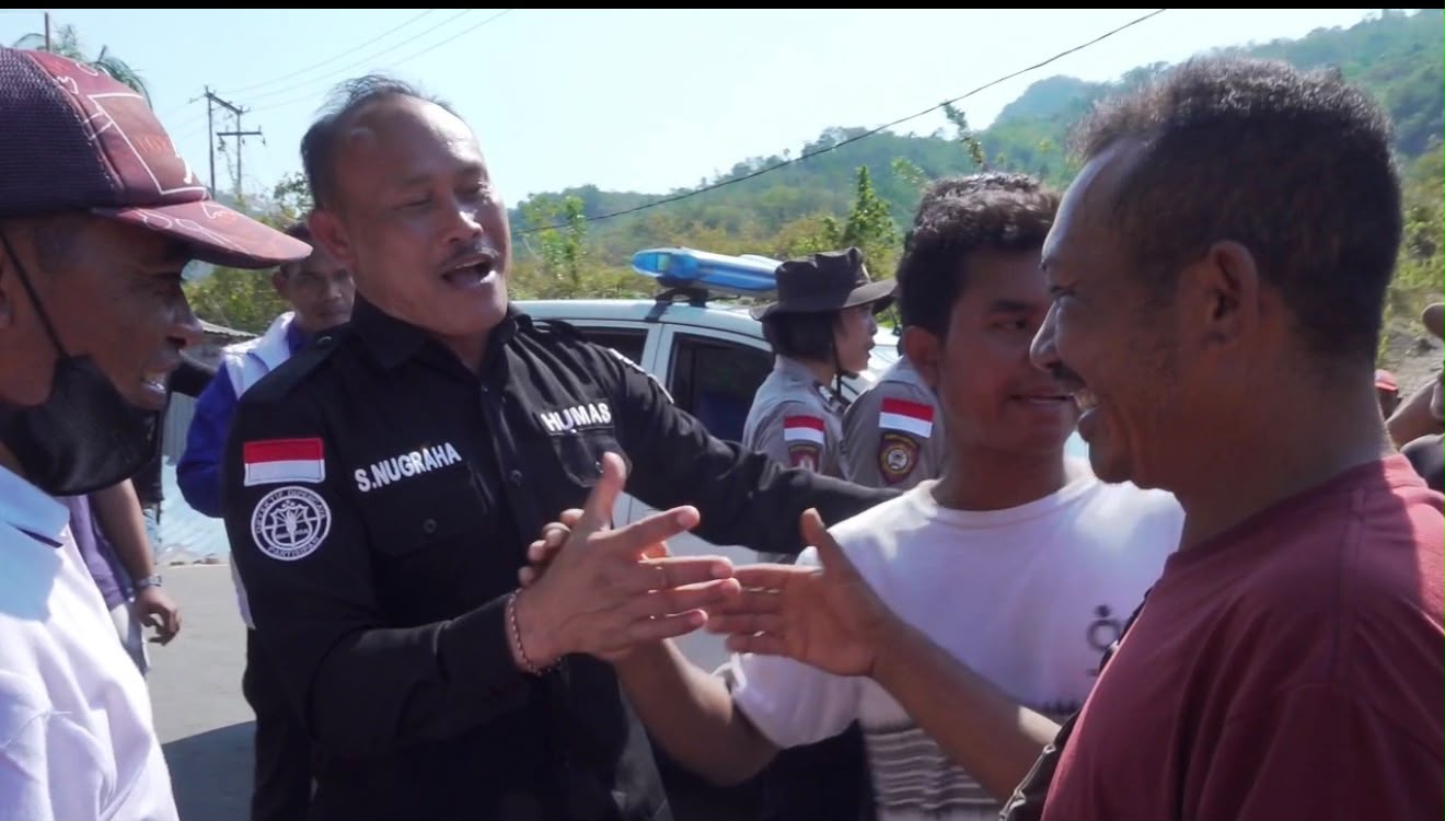 Bantuan Kapolri Tiba di Labuan Bajo, Logistik Disiapkan untuk Warga Terdampak Gempa Flores
